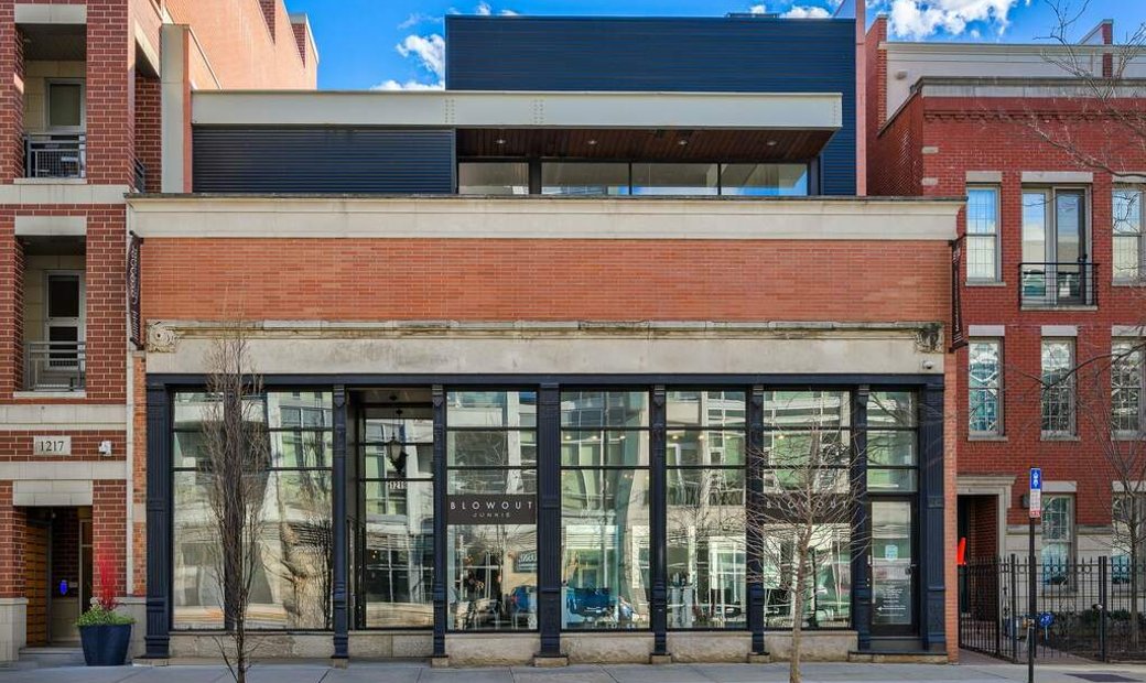 An Unparalleled Blend Of Sophistication And In Chicago, Illinois ... - And Unparalleled Sophistication