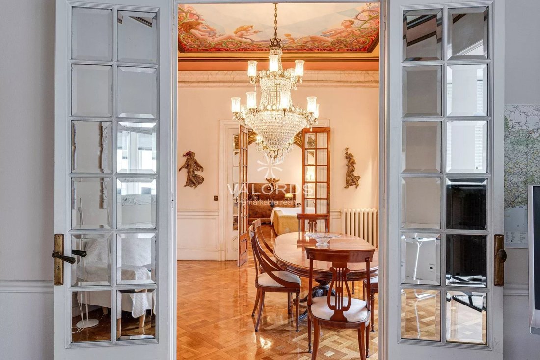 Apartment in Eixample, Barcelona, Spain 5 - 15306079