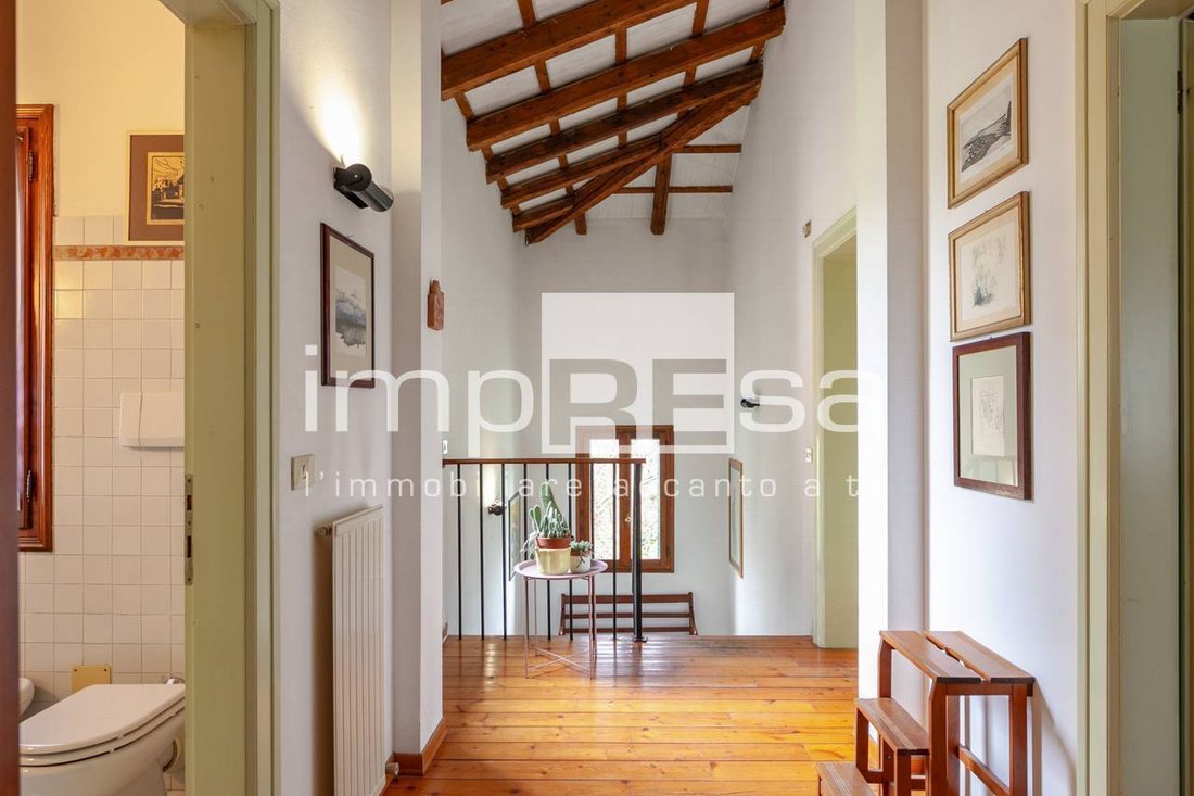 Villa in Saint Pelayo, Treviso, Italy 1 - 15305982