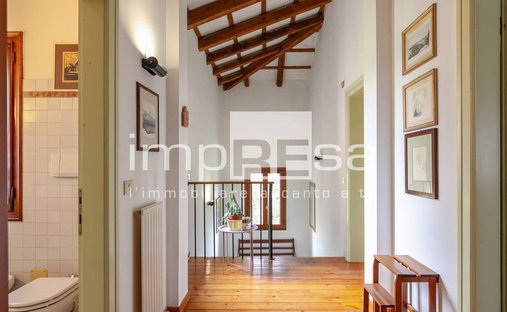 Villa in Saint Pelayo, Treviso, Italy 1