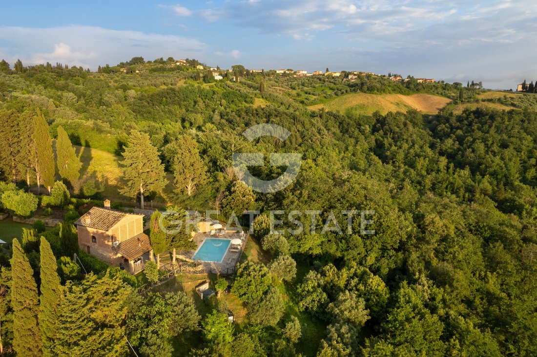 Estate in Volterra, Tuscany, Italy 4 - 15305407