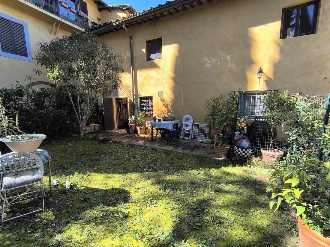Otros en Vacciano, Toscana, Italia 3 - 15270535