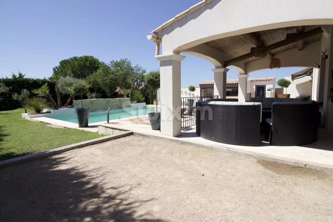 House in Cucuron, Provence-Alpes-Côte d'Azur, France 5 - 14598644