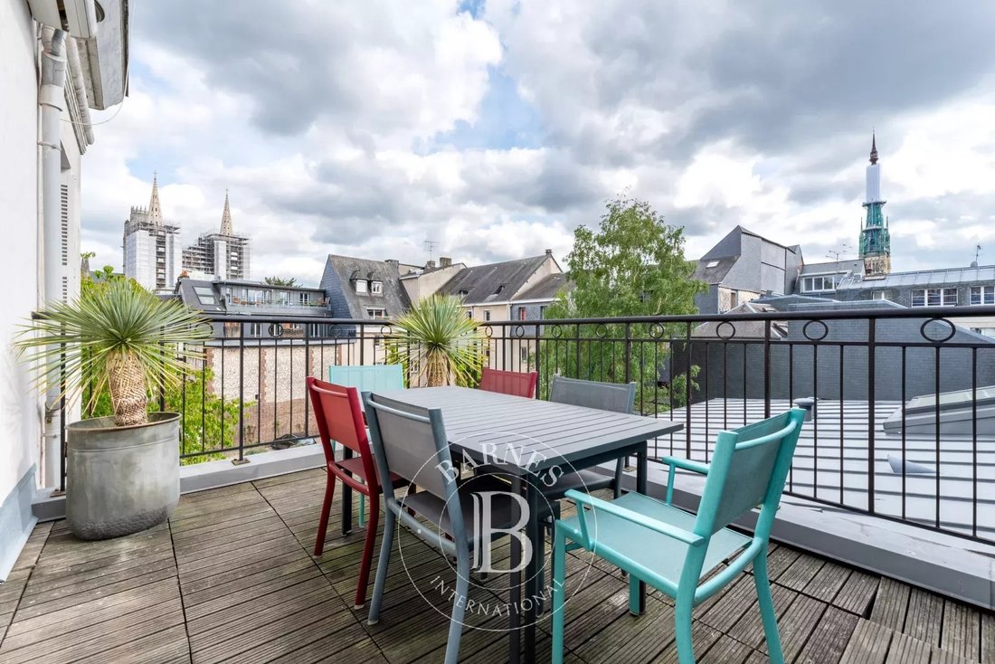 Apartment in Vieux Marché-Cathédrale, Rouen, France 4 - 14153047