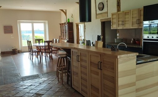 Castle for Sale in Peyrehorade, Nouvelle-Aquitaine, France