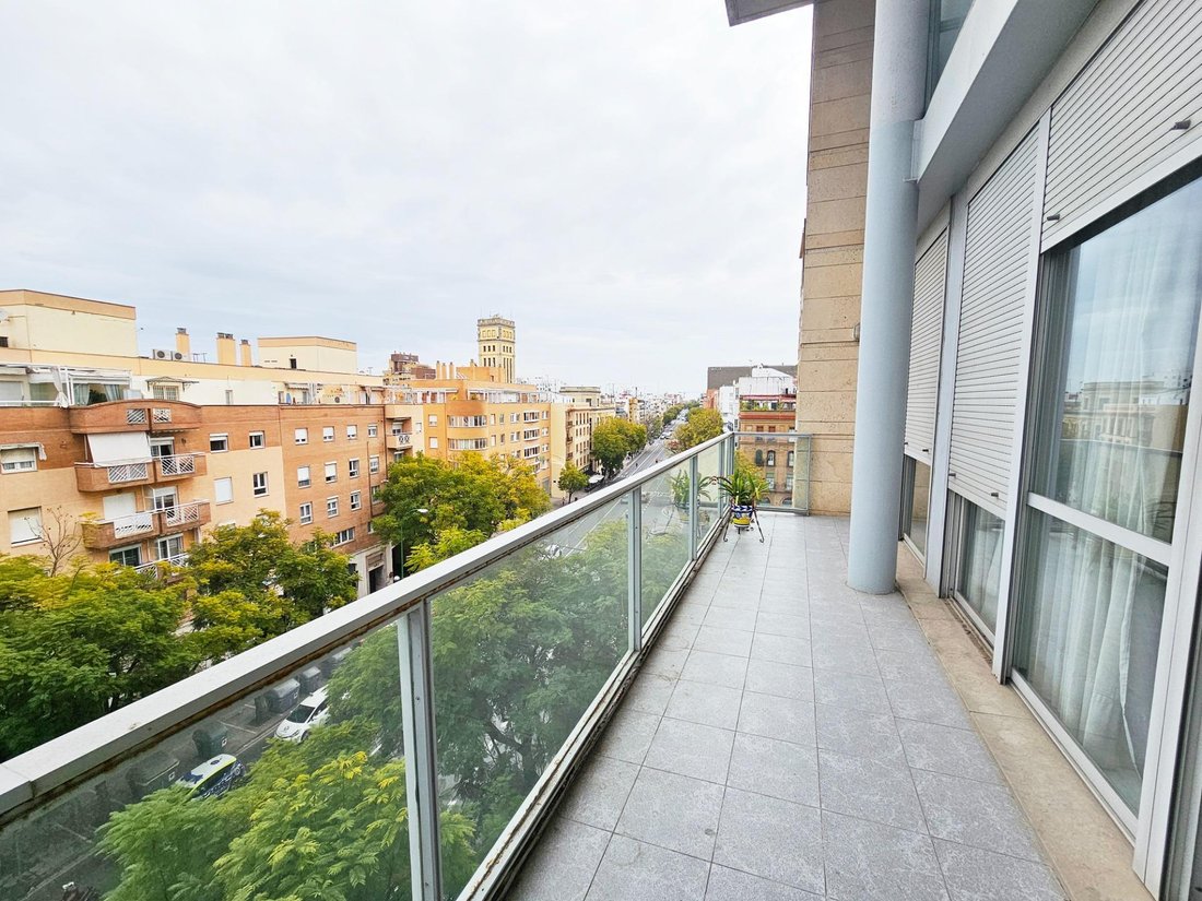 Penthouse in Nervion, Seville, Spain 3 - 15305739