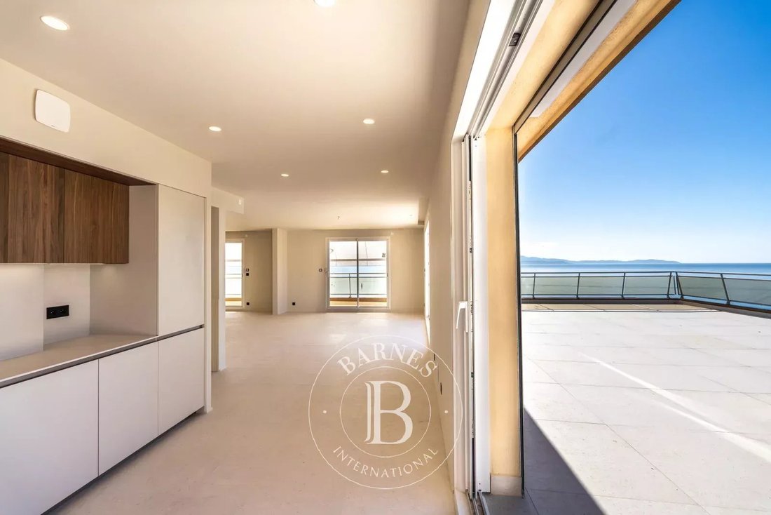 Apartment in Parc Berthault, Ajaccio, France 4 - 15297023