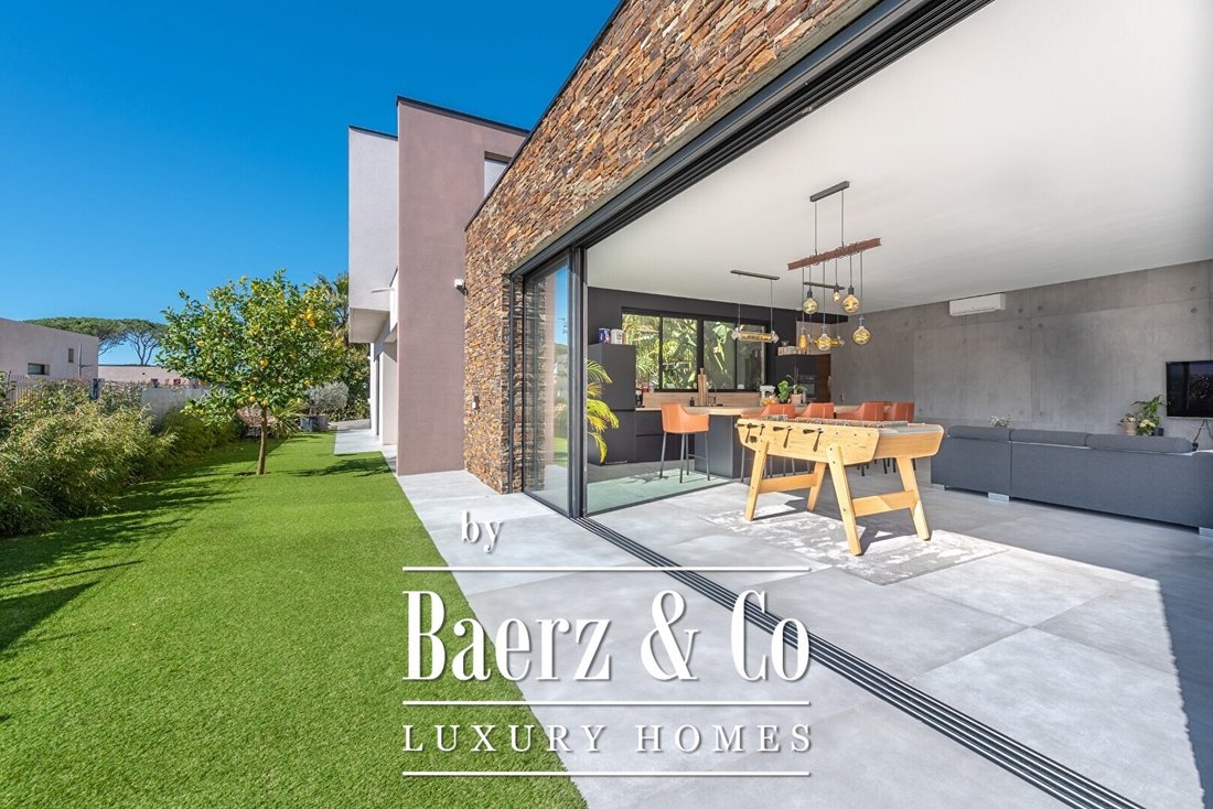 Villa en Saint-Raphaël, Provenza-Alpes-Costa Azul, Francia 4 - 15305469