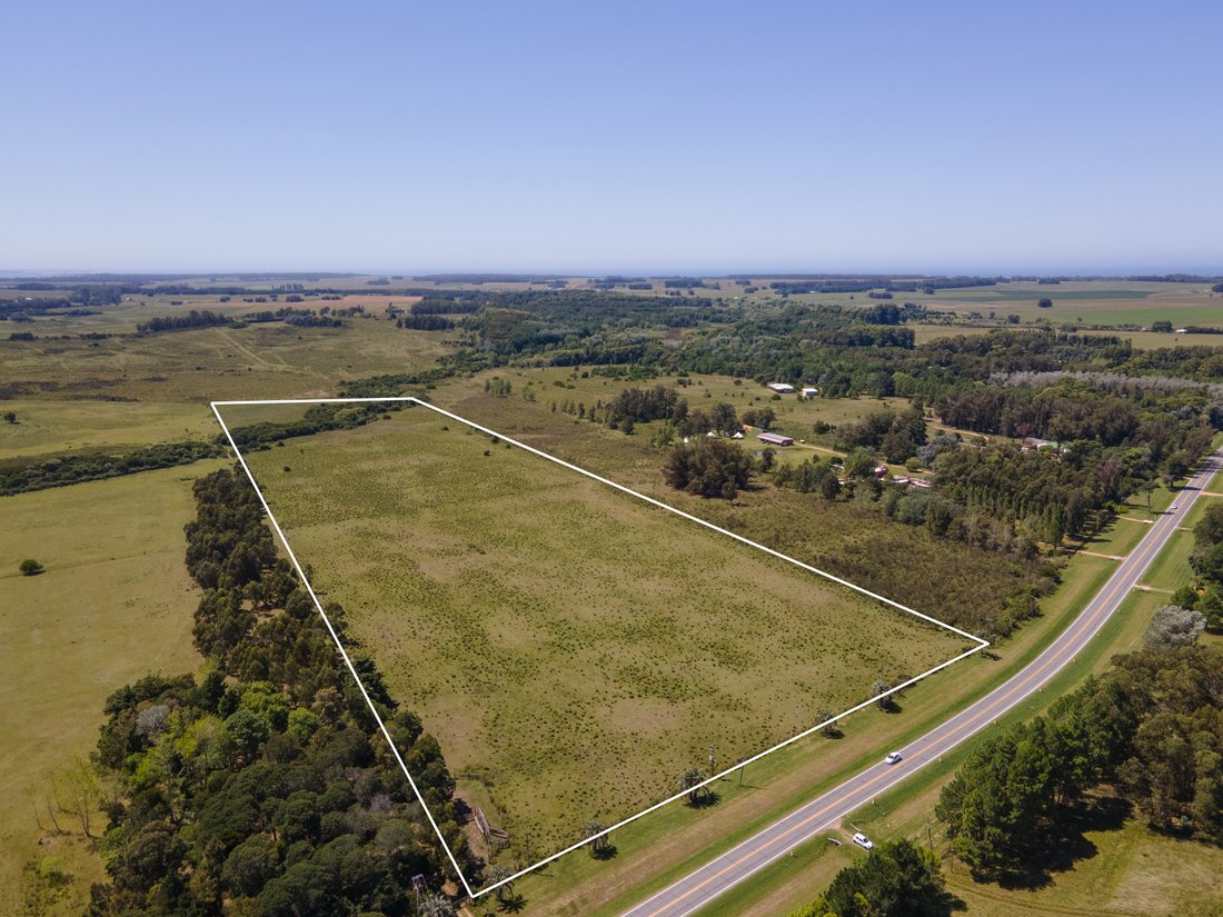 Land in Manantiales, Maldonado Department, Uruguay 1 - 15305438