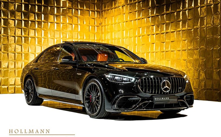 2023 MERCEDES AMG Art of Performance Calendar Very Rare