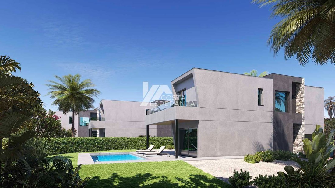 Chalet in Calp / Calpe, Valencian Community, Spain 1 - 15305853