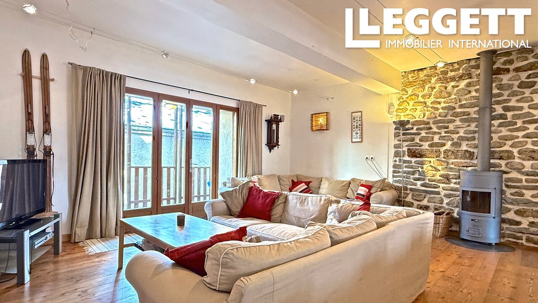 House in Auris, Auvergne-Rhône-Alpes, France 1 - 15305722