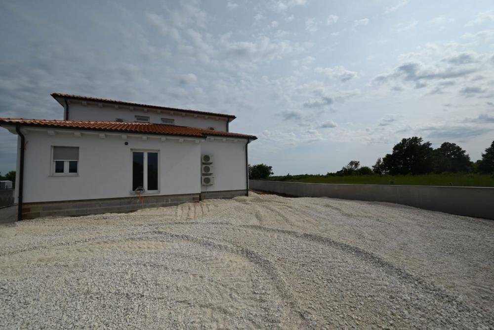 Villa in Kanfanar, Istria County, Croatia 2 - 14242424