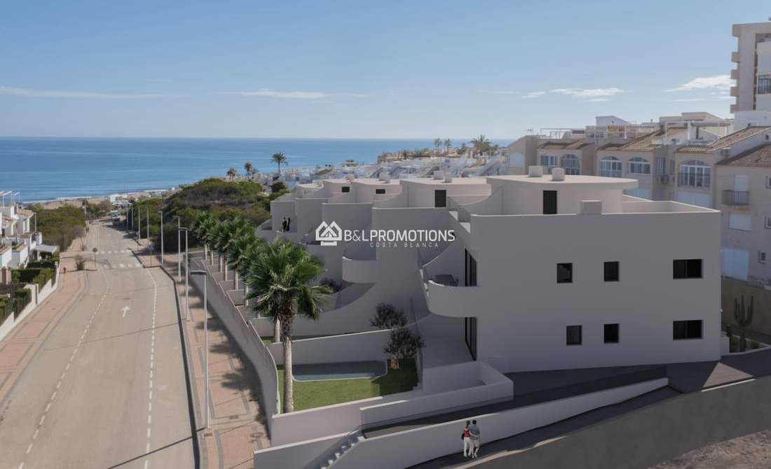 Bungalow in Torrevieja, Valencian Community, Spain 3 - 15305134
