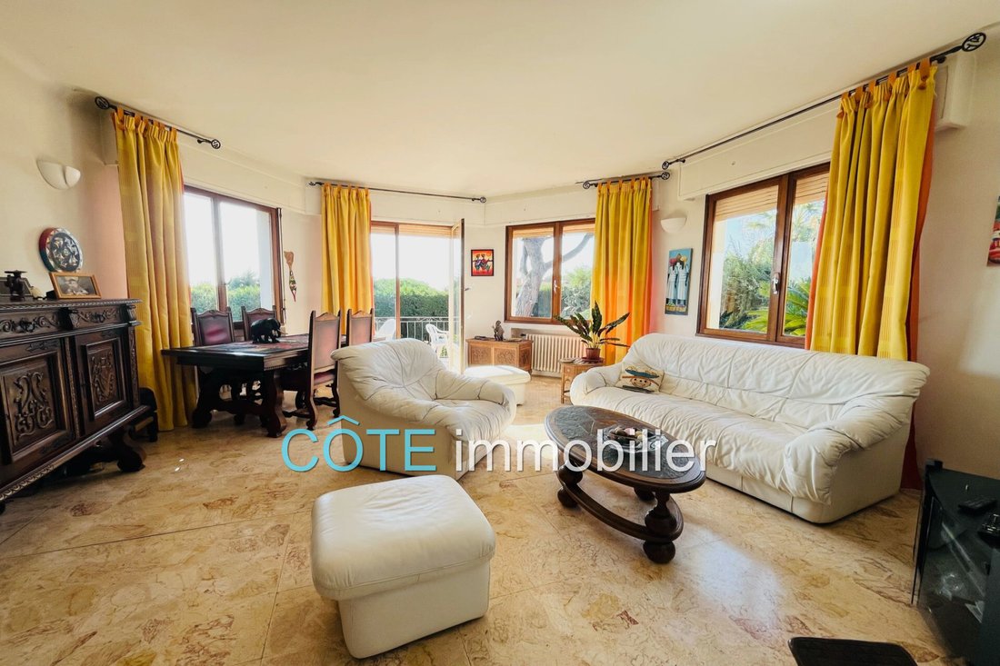 Villa in Laval, Antibes, France 3 - 15301859