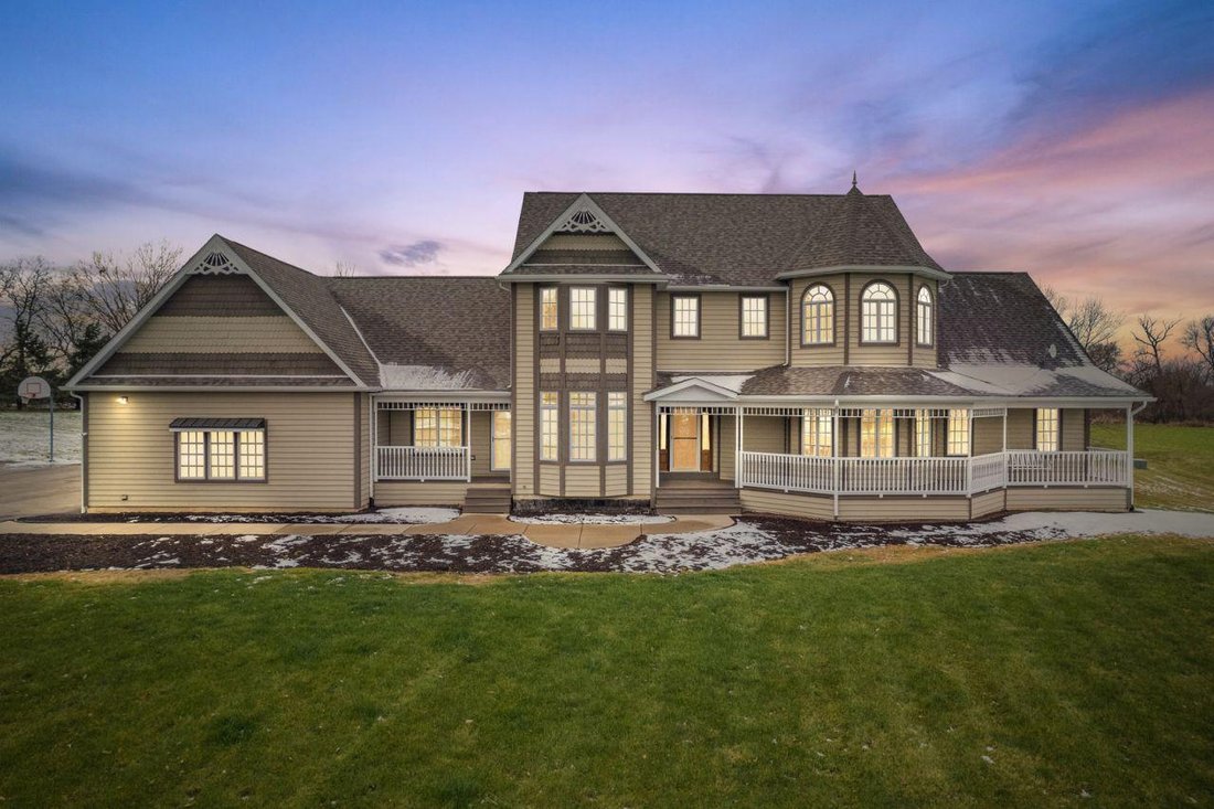 House in Earlville, Illinois, United States 1 - 15306689