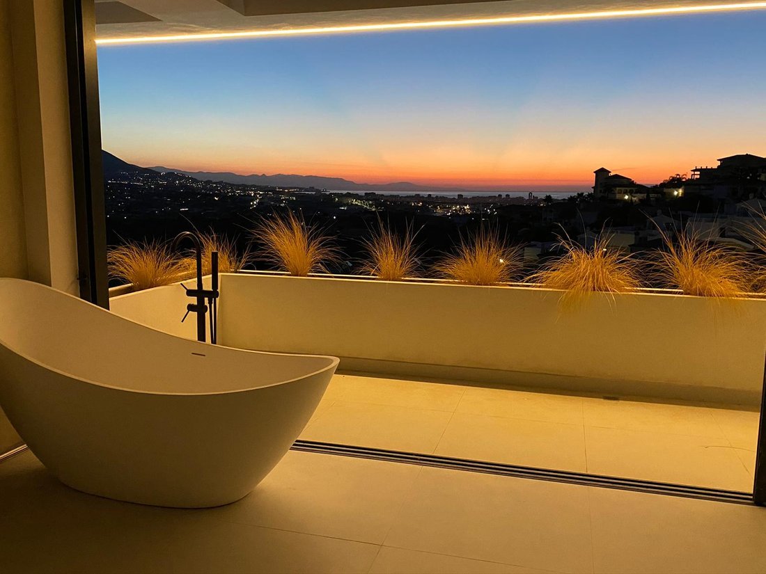 Villa in Mijas, Andalusia, Spain 3 - 15307417