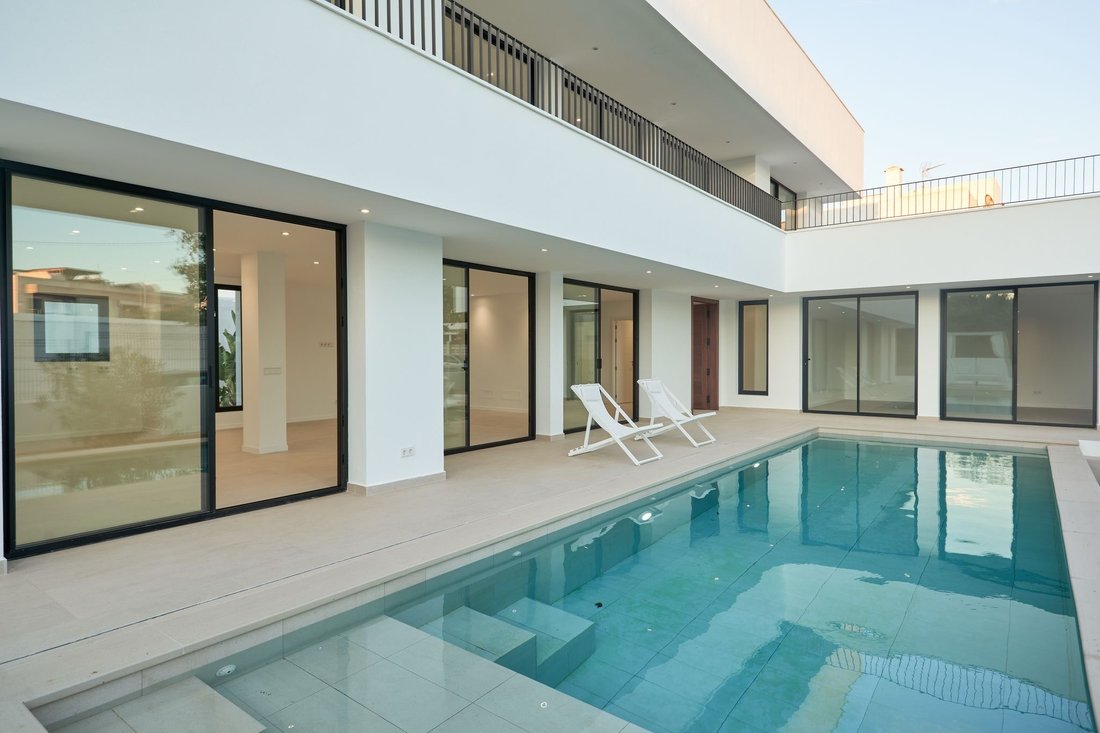 Villa in Sant Antoni de Portmany, Balearic Islands, Spain 3 - 15307726