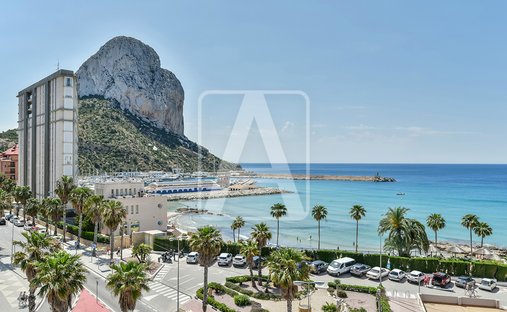 Apartment in Calp / Calpe, Valencian Community, Spain 1