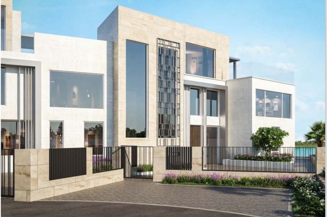 Villa in Dubai Marina / Marsa Dubai, Dubai, United Arab Emirates 2 - 15317473