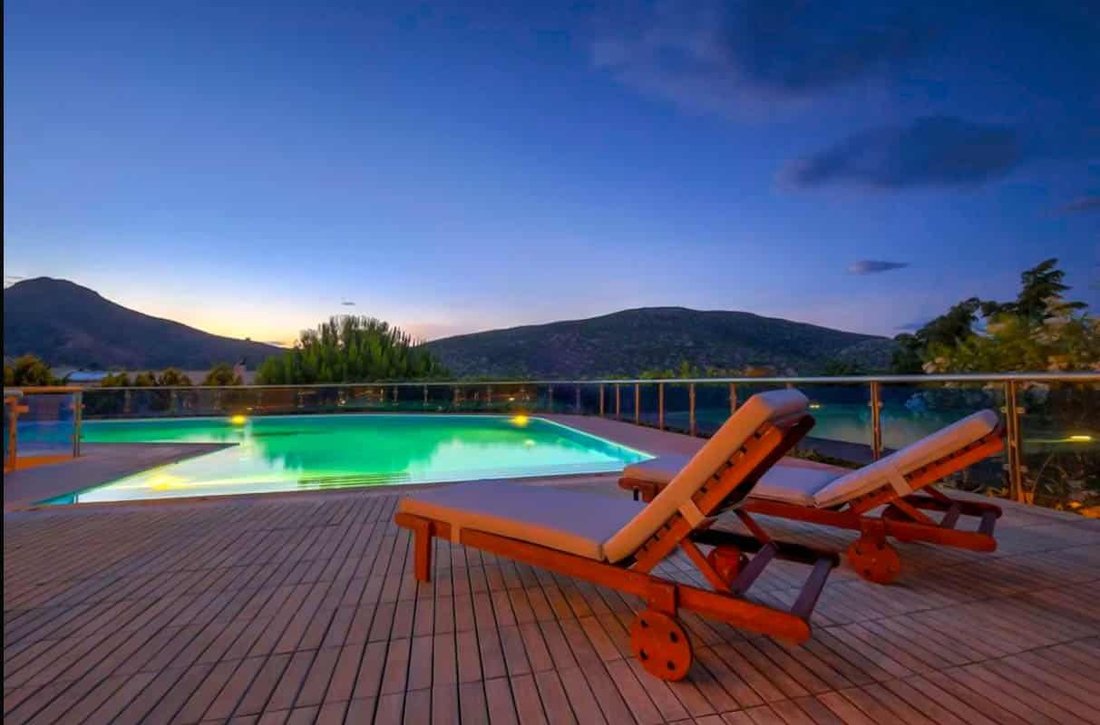 Villa in Lavreotiki, Attica, Greece 2 - 15317482