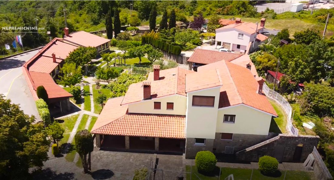 Domaine à Pomjan, Koper, Slovénie 2 - 15319196
