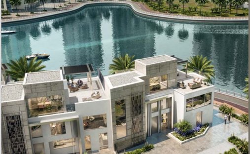 Villa in Dubai, Dubai, United Arab Emirates 1