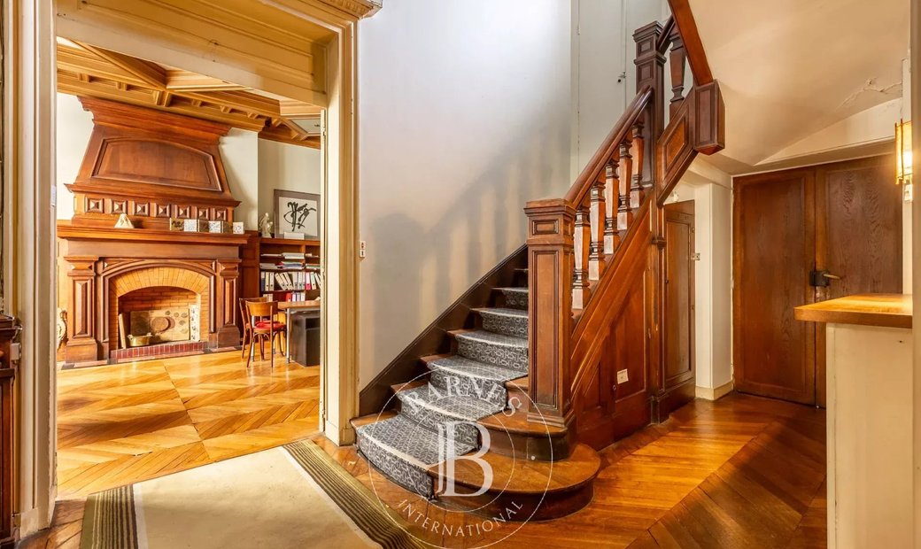 Exceptional Private Mansion Close To The In Paris, île De France ...