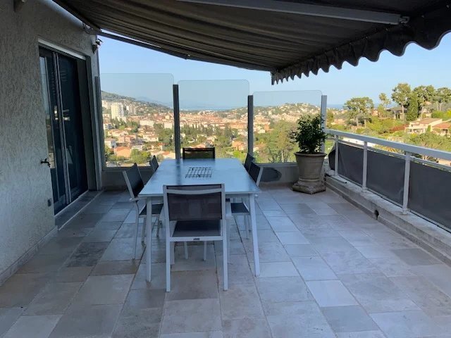 Estate in Riquebonne-Ferratone-Pizou, Vallauris, France 3 - 15308355