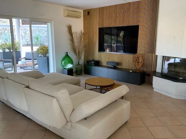 Estate in Riquebonne-Ferratone-Pizou, Vallauris, France 4 - 15308355