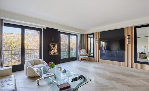 Apartment in Porte Dauphine, Paris 16e Arrondissement, Paris 1