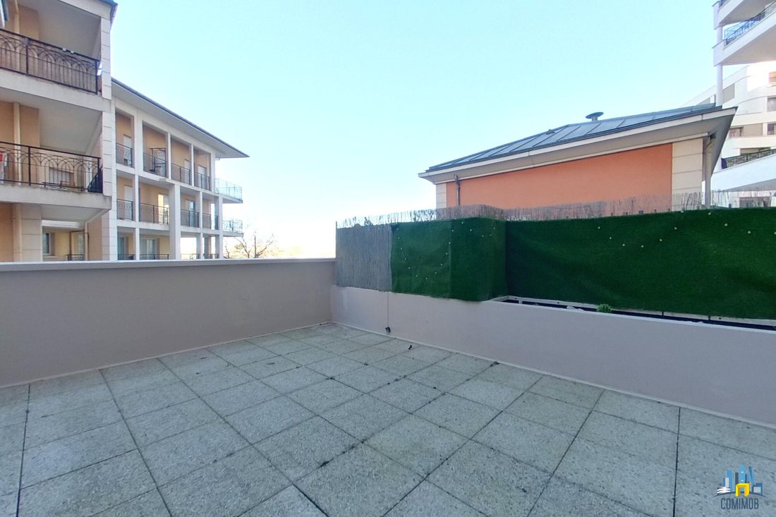 Apartment in Hôtel de Ville, Courbevoie, France 1 - 15076517