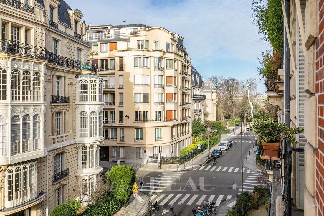 Apartment in Parc Monceau, Paris 8e Arrondissement, Paris 2 - 15309547