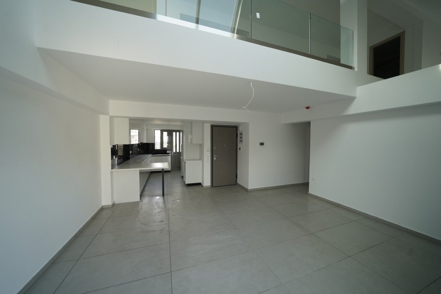 Attico a Kallithea, Attica, Grecia 2 - 15308871