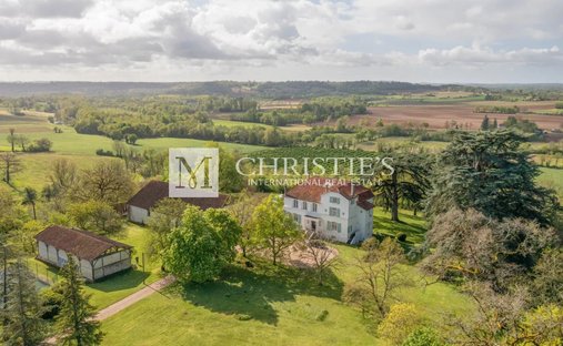 Villa in Bergerac, Nouvelle-Aquitaine, France 1