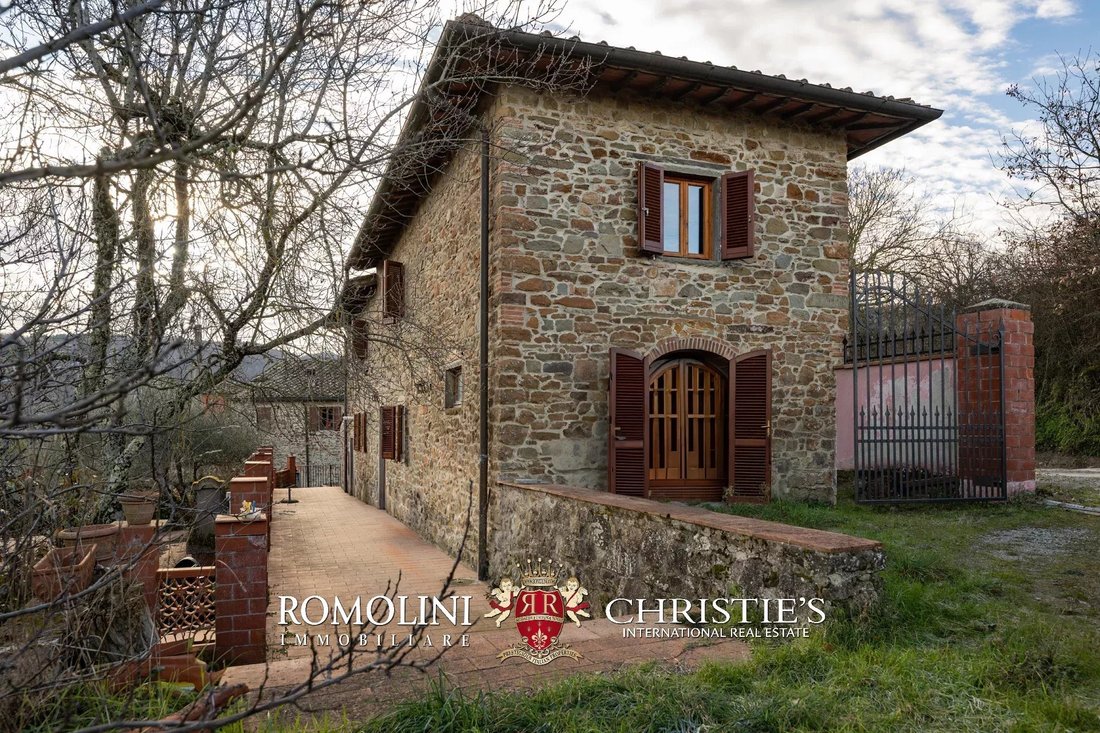 Farm Ranch in Ruffoli, Tuscany, Italy 3 - 15198631