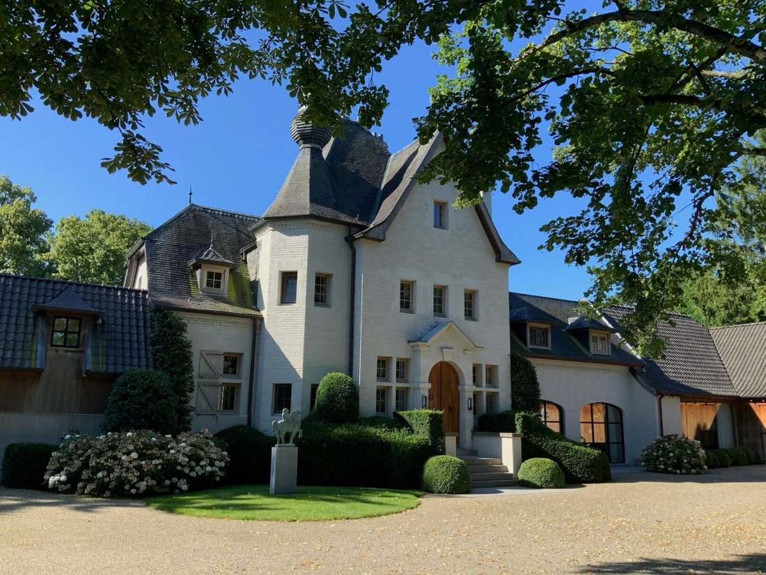 Villa in Maaseik, Flanders, Belgium 1 - 15315742