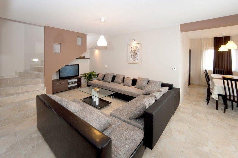 Villa in Svetvincenat, Istria County, Croatia 4 - 14747050