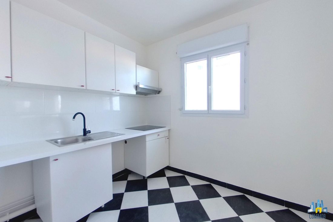 Apartment in Hôtel de Ville, Courbevoie, France 3 - 15076517