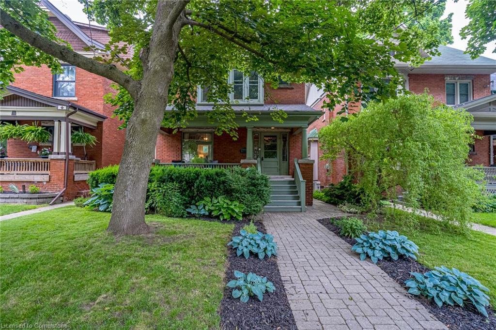 House in Hamilton, Ontario, Canada 2 - 15311305