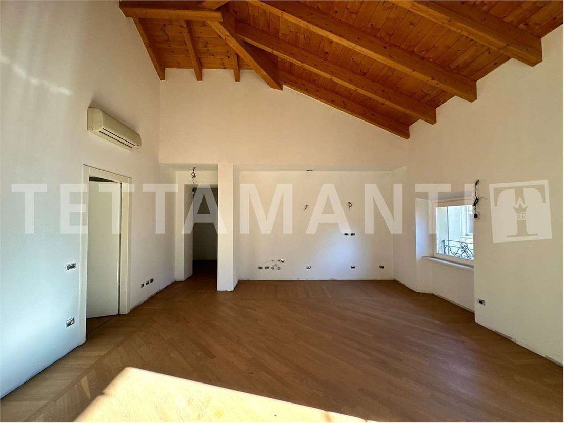 Apartment in Historic Center, Como, Lombardy 4 - 13629036