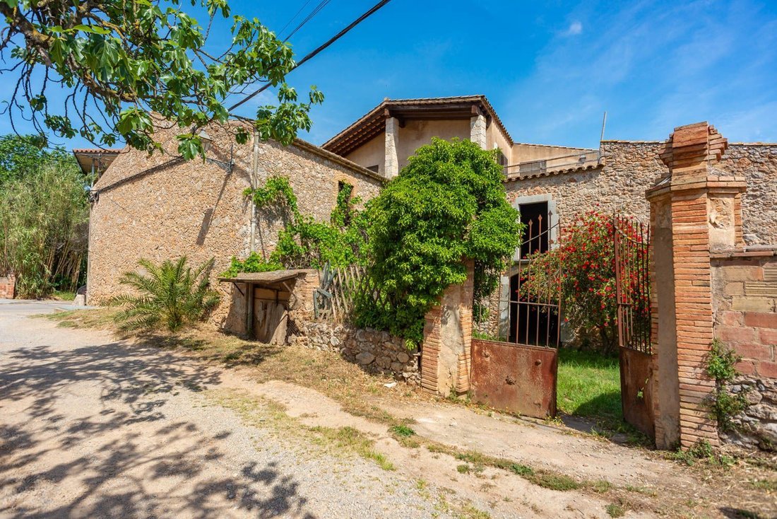 Country House in Bellcaire d'Emporda, Catalonia, Spain 2 - 15318784