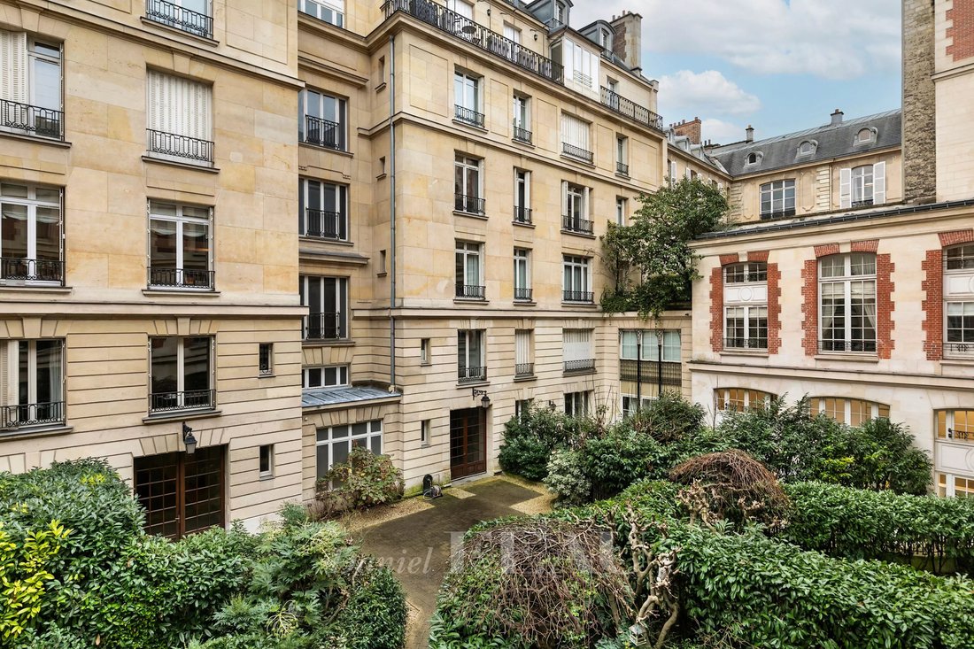 Wohnung in Saint Philippe du Roule, Paris 8e Arrondissement, Paris 4 - 15309854