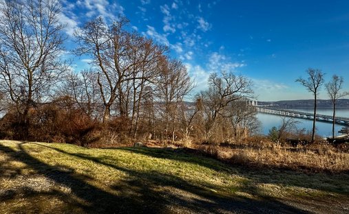 Land in Nyack, New York, United States 1