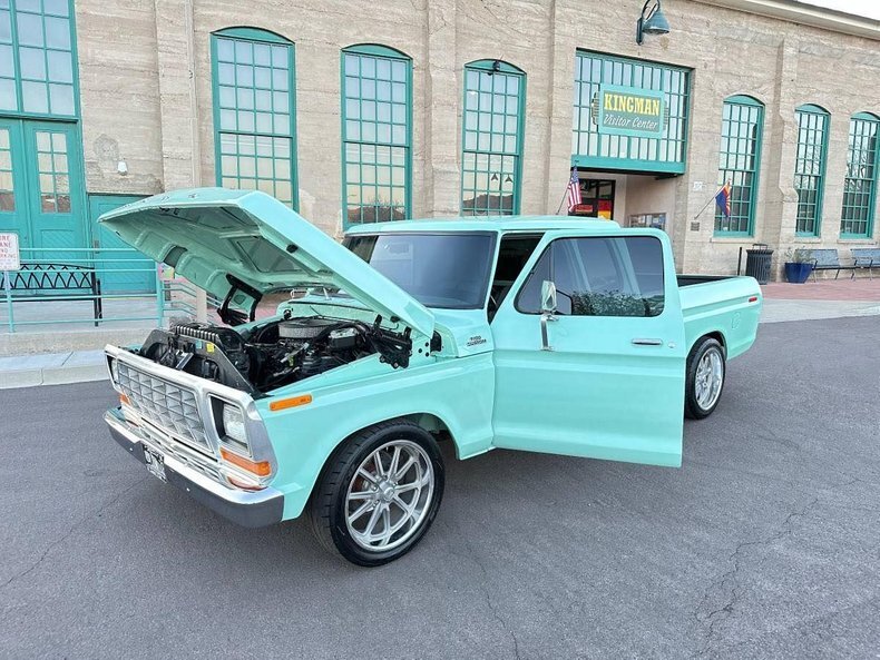 Pickup in Glendale, United States 3 - 15308678