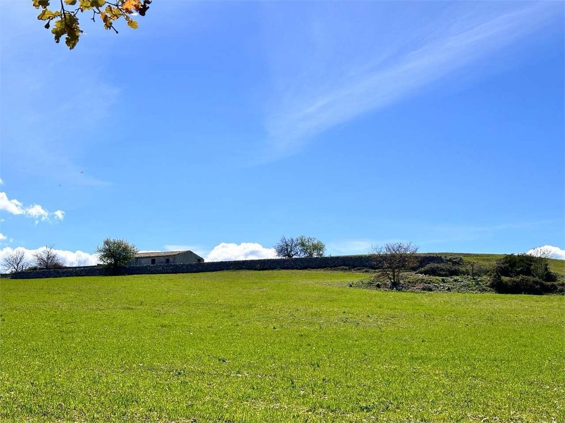 Land in Cassaro, Sicily, Italy 1 - 15313492