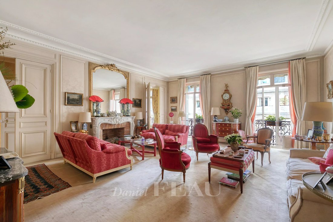 Apartment in Parc Monceau, Paris 8e Arrondissement, Paris 4 - 15309547