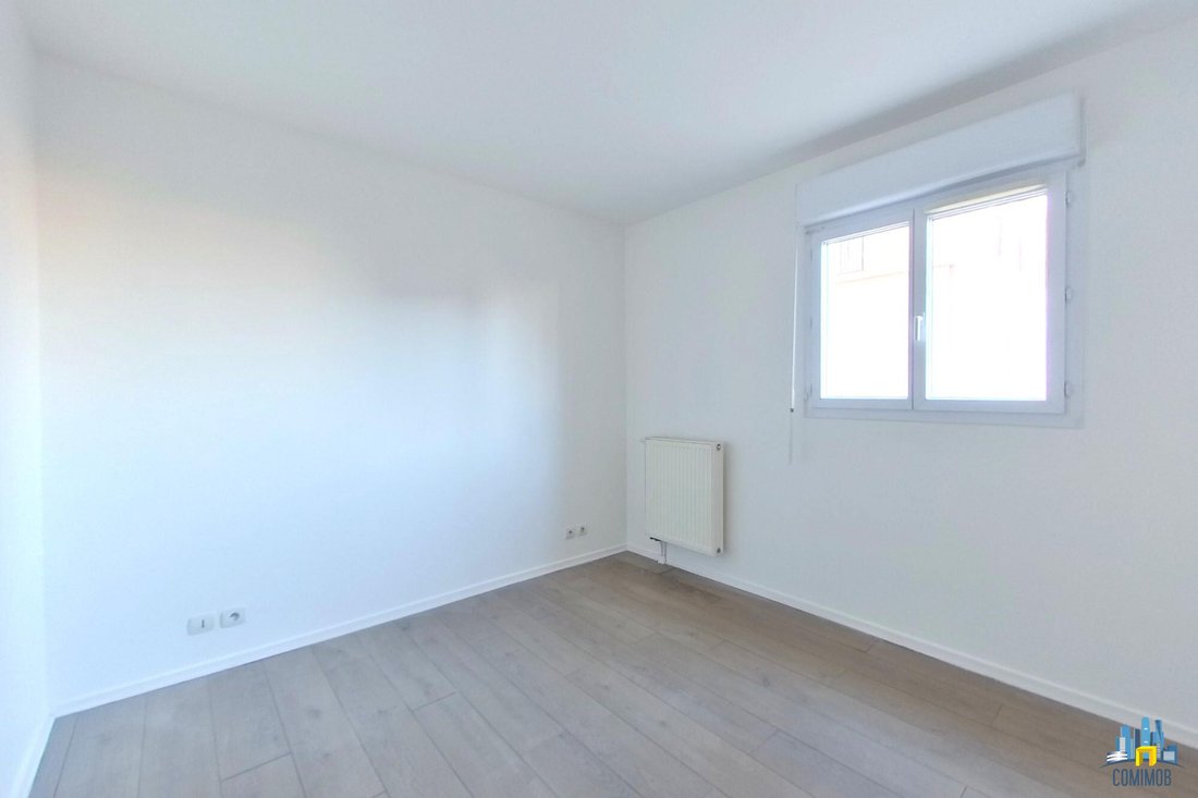 Apartment in Hôtel de Ville, Courbevoie, France 5 - 15076517