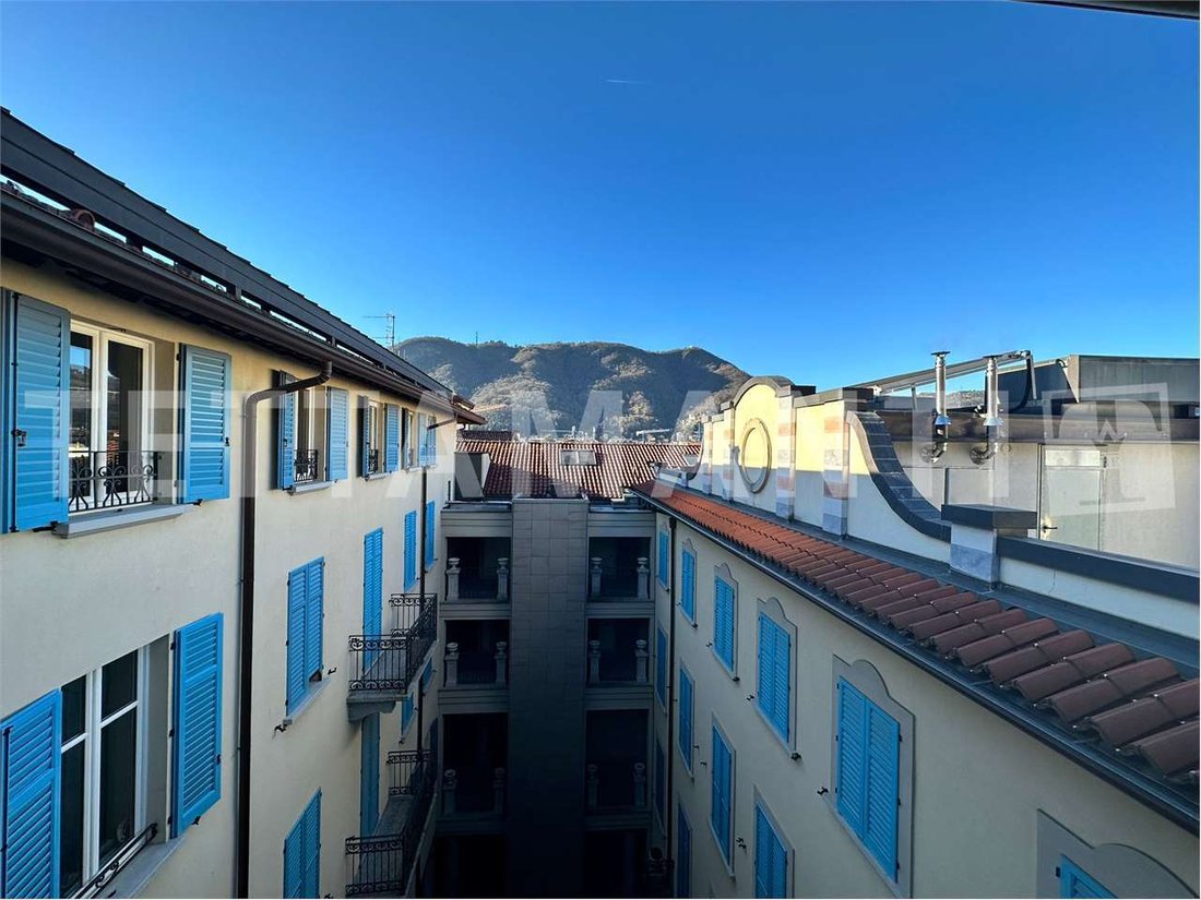 Apartment in Historic Center, Como, Lombardy 4 - 13629019