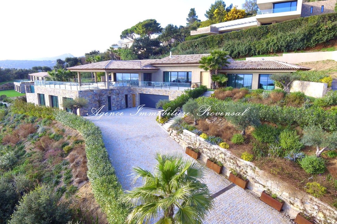 Villa in Grimaud, Provence-Alpes-Côte d'Azur, France 4 - 15314888